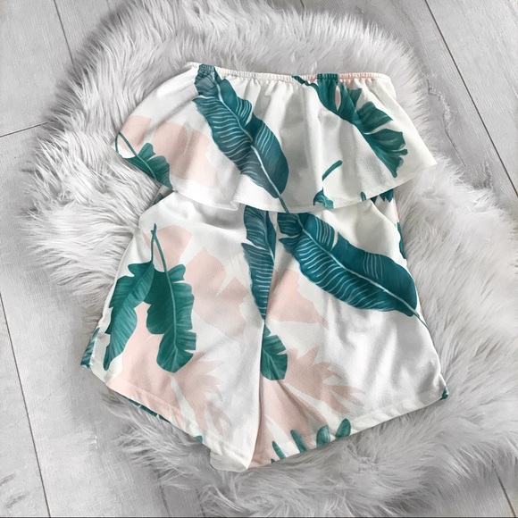 Summer Print Ruffled Romper - Picture 8 of 8